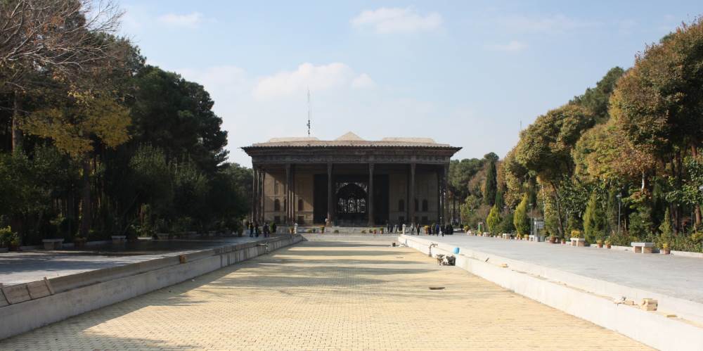 Chehel Sotoon Palace