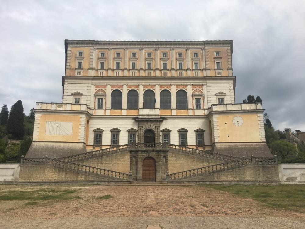 Villa Farnese