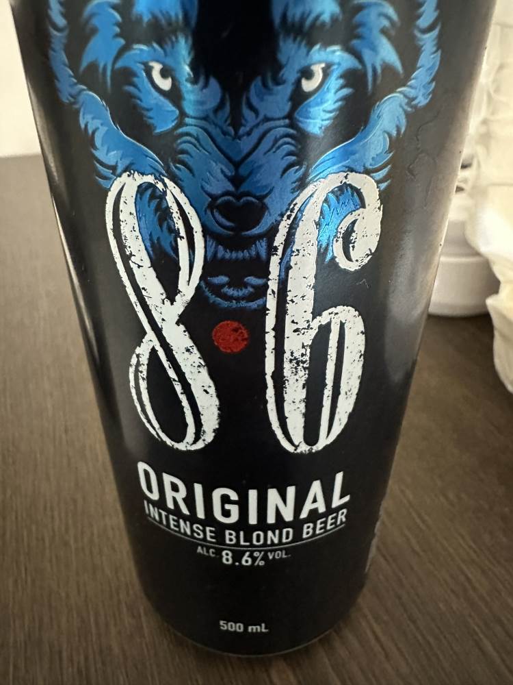 Intense Blond Beer