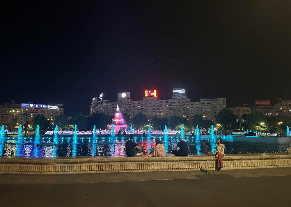 Piața Unirii by Night