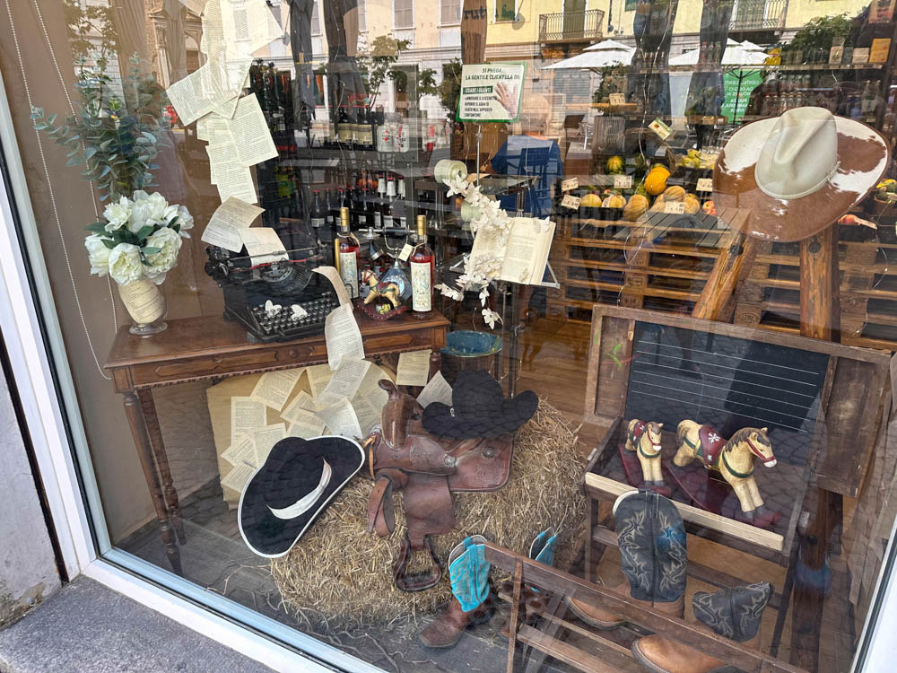 Olivetti and Cowboys