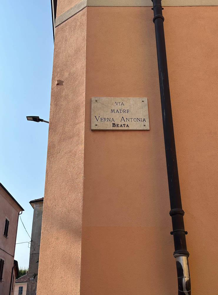 Via Madre Verna Antonia