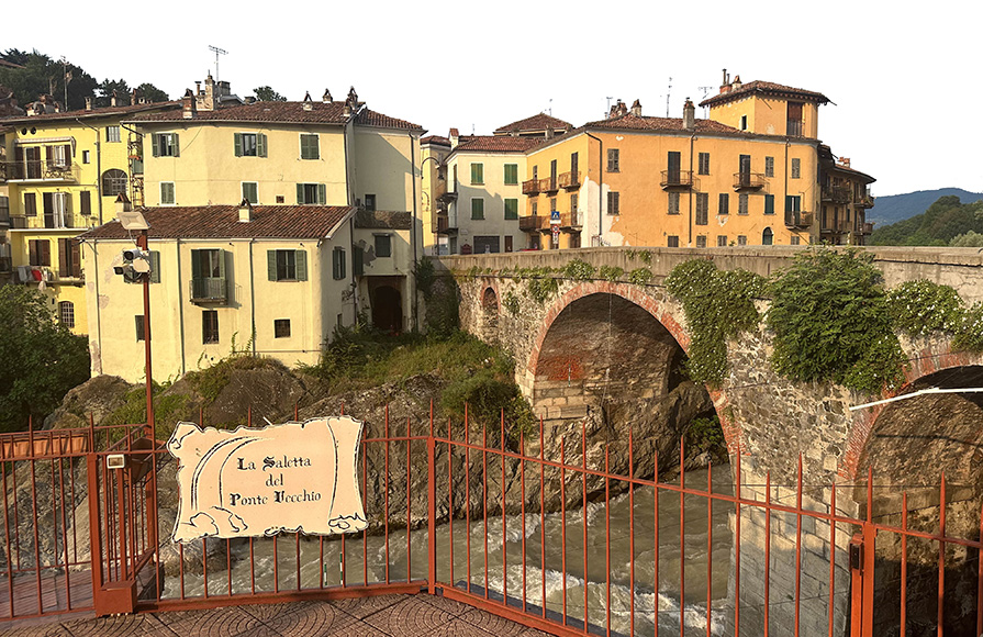 Ponte Vecchio, Ivrea, Italy