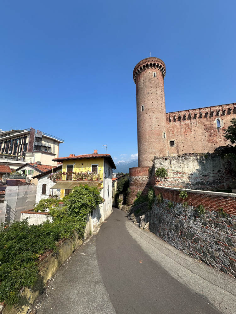 Via delle Torri