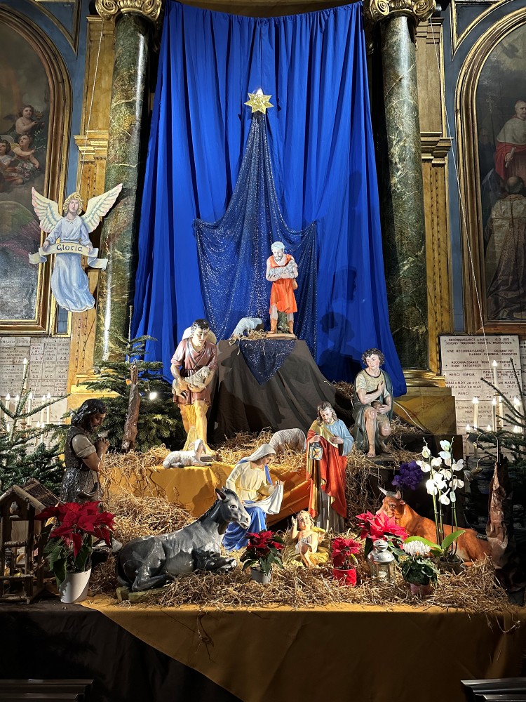 Creche at Notre-Dame des Victoires