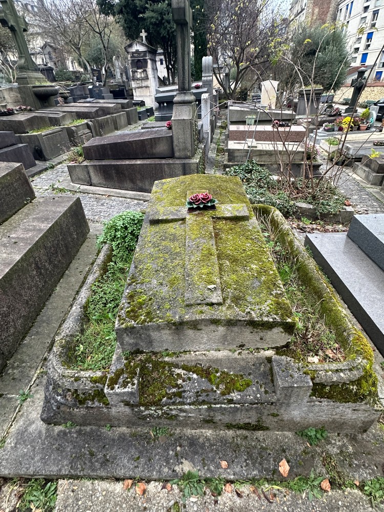 Green Grave
