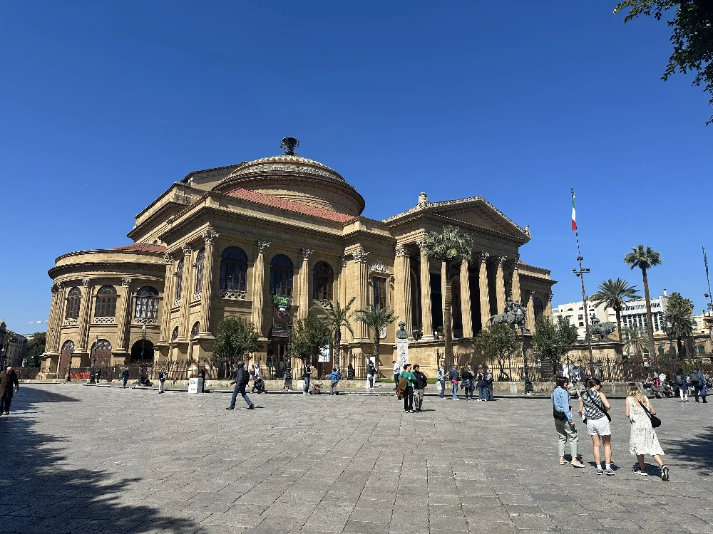 Opera House 3