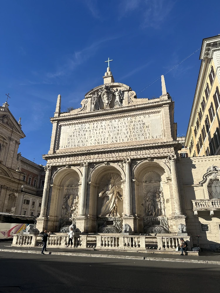 Fontana dell'Acqua Felice