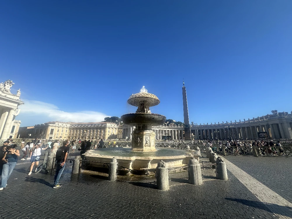 Maderno Fountain and the Egyptian obelisk