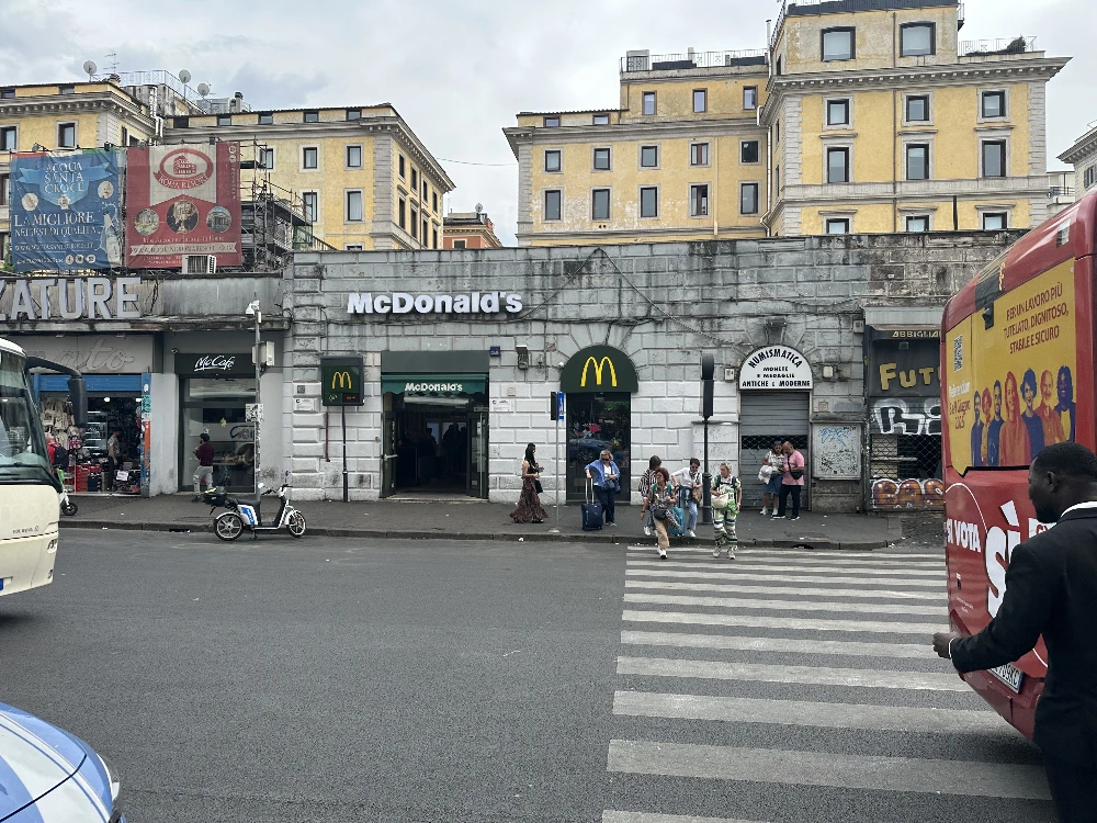 McDonalds outside Termini 2