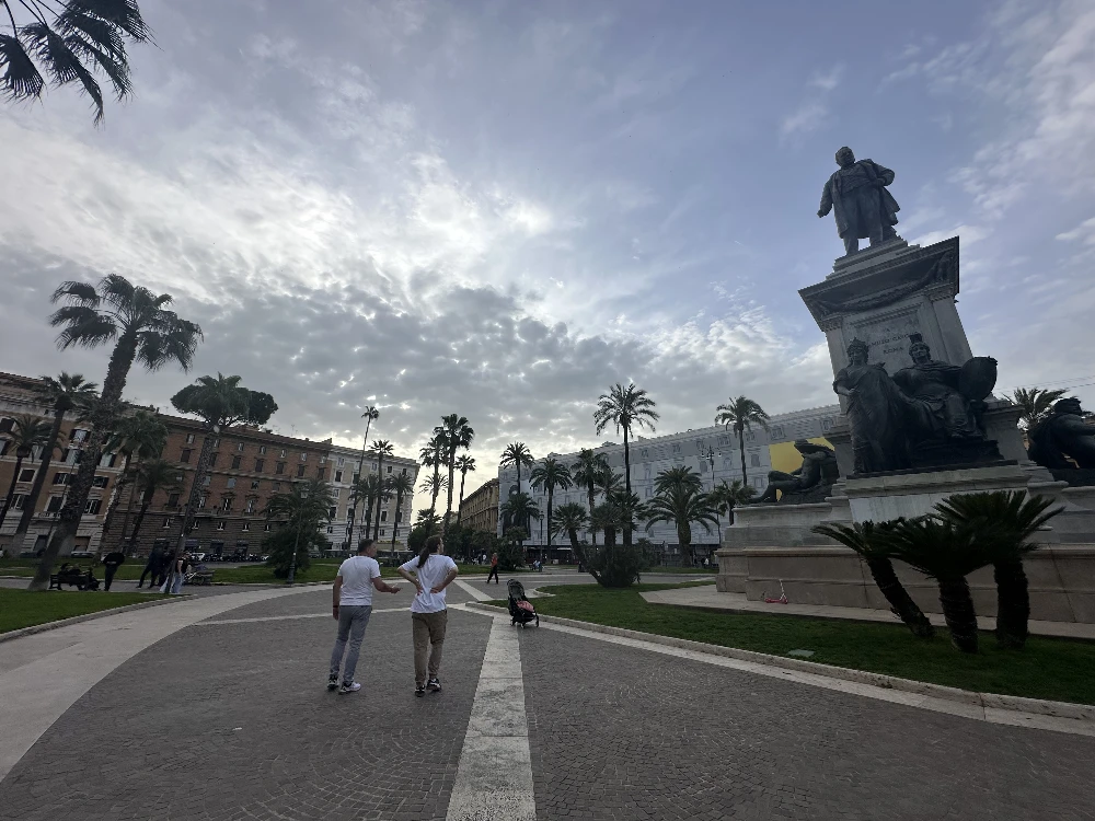 Piazza Cavour